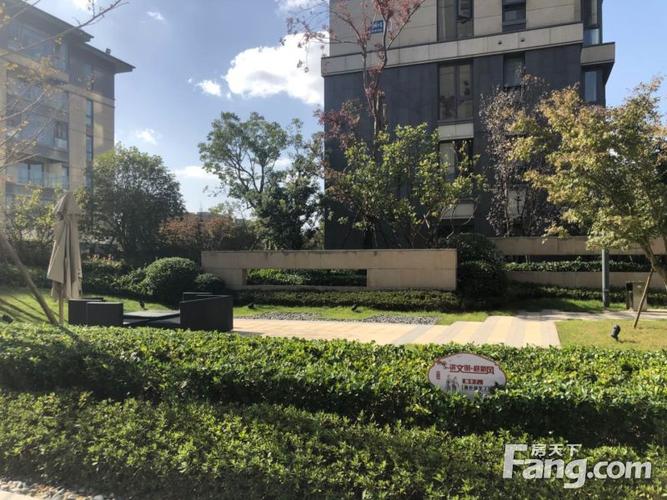 东部豪宅核心泊璟廷二期 读华师大 绿城物业 精装3房未住诚售,宁波鄞